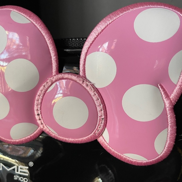 🎀 The Crème shop x Disney Minnie Mouse makeup bag. - Picture 4 of 5